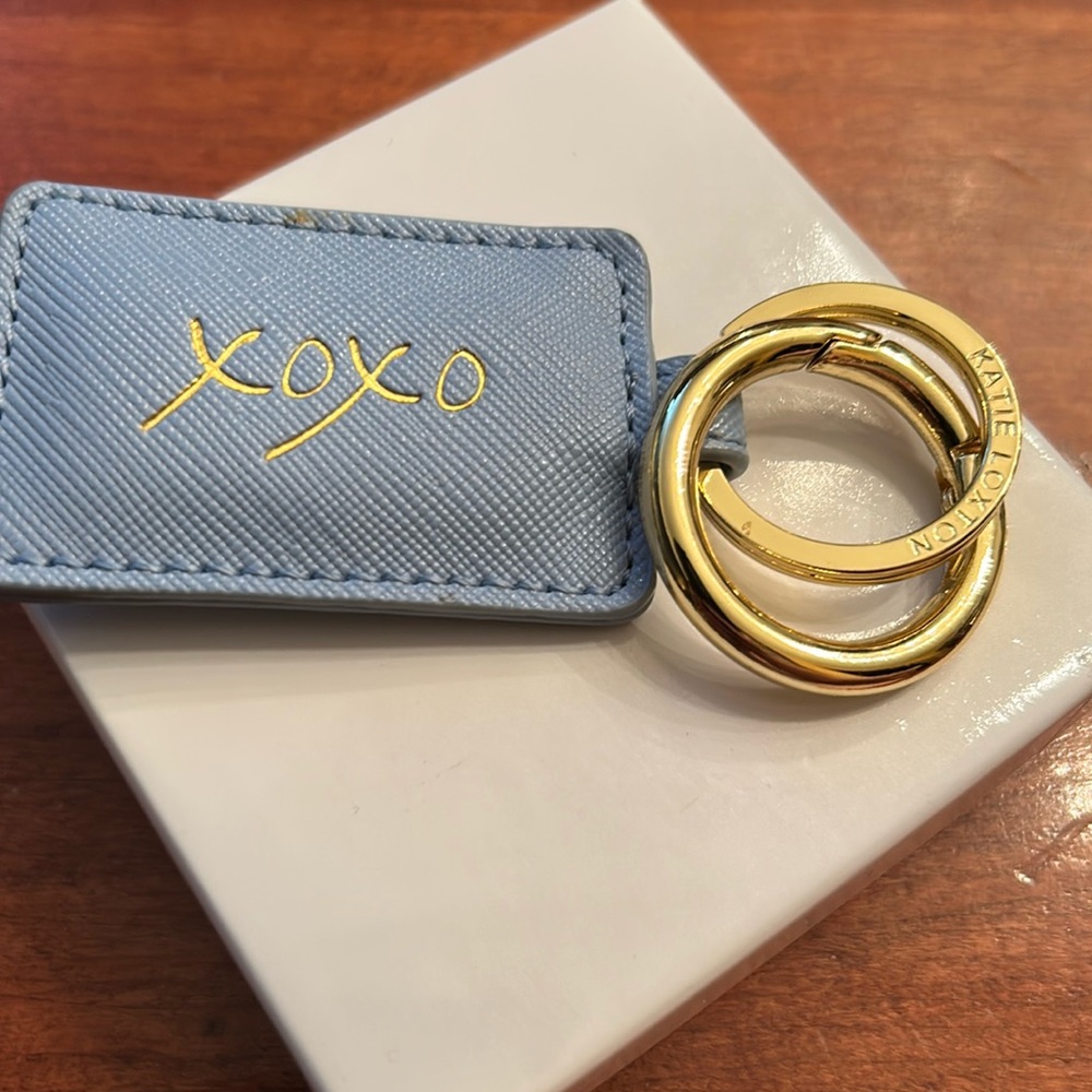 Katie Loxton xoxo key chain gold tone holders blue soft girl feminine